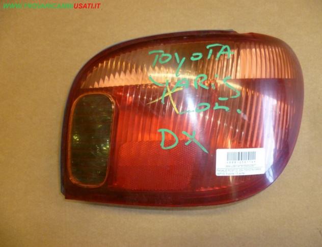FANALE POST.D. 03 TOYOTA YARIS (XP10) 3 porte / 5 porte  Parti elettriche  Fanaleria  Fanali  Fanale post. sx. TOYOTA - YARIS - 01-03-2003 - 01-12-200