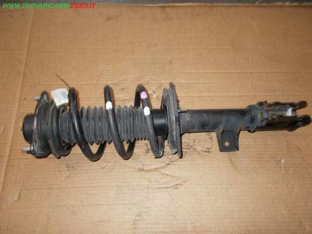 AMMORTIZZATORE ANT. S. 2.0 CRDI HYUNDAI ix 35 (TM)  Meccanica  Assale  Sospensioni  Ammortizzatore ant. sx. HYUNDAI - ix 35 - 01-10-2013 - 01-12-2015