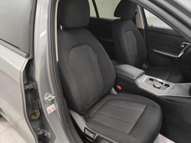 BMW Serie 3 318d 150cv 48V Touring Android/CarPlay VetriScuri - Foto 5