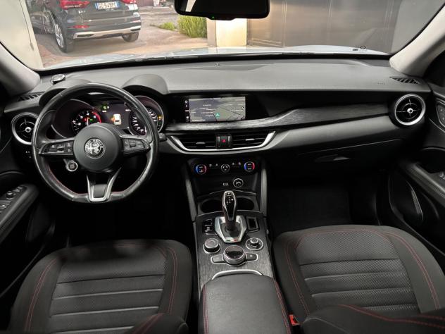 Alfa Romeo Stelvio 2.2 Turbodiesel 190 CV AT8 Q4 Business - Foto 10