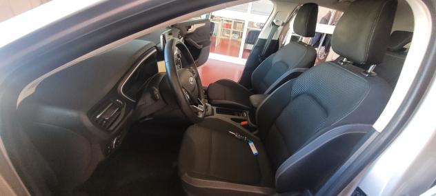 Ford Focus 1.0 EcoBoost Hybrid 125 CV 5p. Business - Foto 8