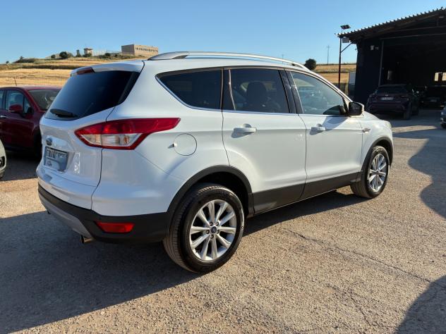 Ford Kuga 2.0 TDCI 120 CV S&S 2WD Titanium - Foto 3