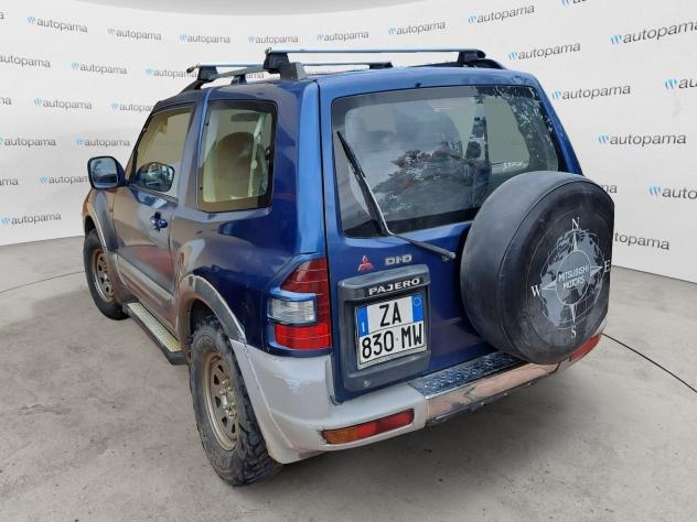 Mitsubishi Pajero Pajero 3p 3.2 tdi 16v di-d GLX - Foto 2