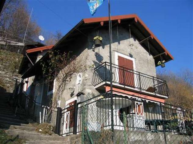 Villa a schiera in vendita a Aurano