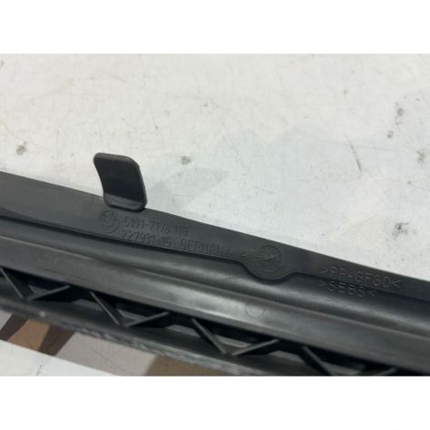 BMW 5 E60 E61 Guida della presa d'aria - 16100 - Foto 3