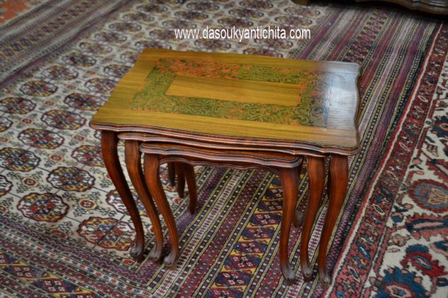 Set di tavolini a incastro stile Luigi XV con intarsio stile Boulle - Foto 10