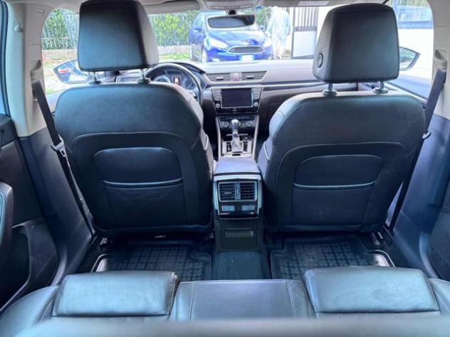 SKODA Superb 2.0 TDI 190 CV SCR DSG Wagon Laurin&Klement rif. 24125816 - Foto 9