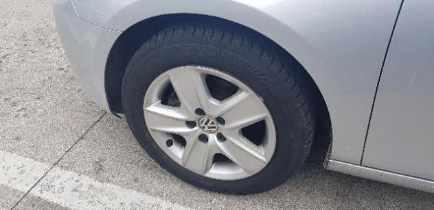 Volkswagen Golf 1.6 3p. Comfortline - Foto 7