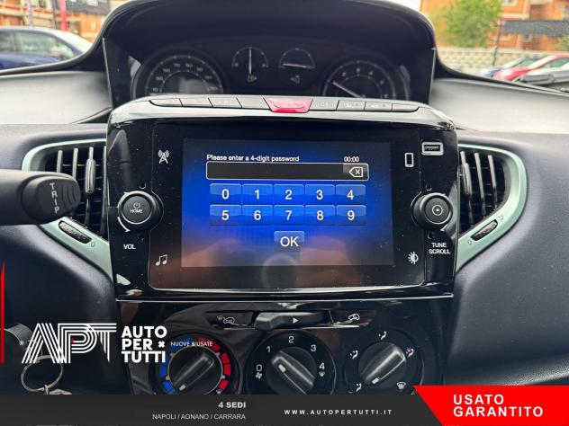 Lancia Ypsilon Ypsilon 1.0 firefly hybrid Platino s&s 70cv - Foto 9