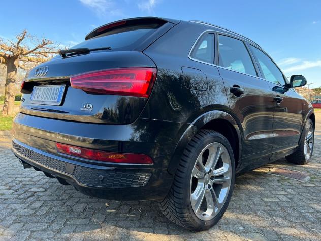 Audi Q3 2.0 TDI 150 CV quattro S tronic Design - Foto 3