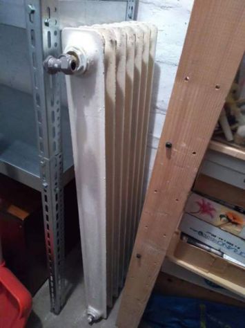 Termosifone in ghisa sette elementi