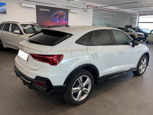 AUDI Q3 SPB 2.0 TDI 150 CV S-Tronic S-Line Edition rif. 23942697 - Foto 8