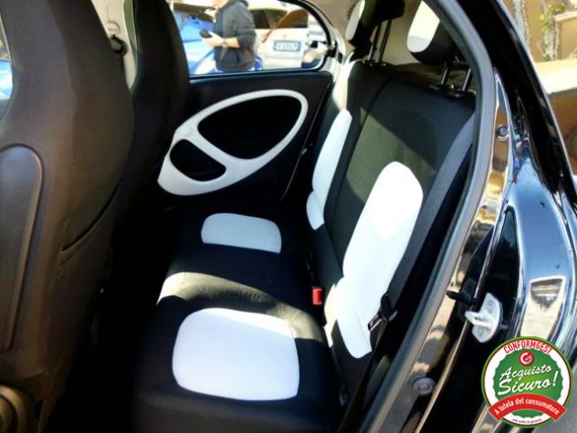 SMART ForFour 70 1.0 Passion rif. 23940286 - Foto 10