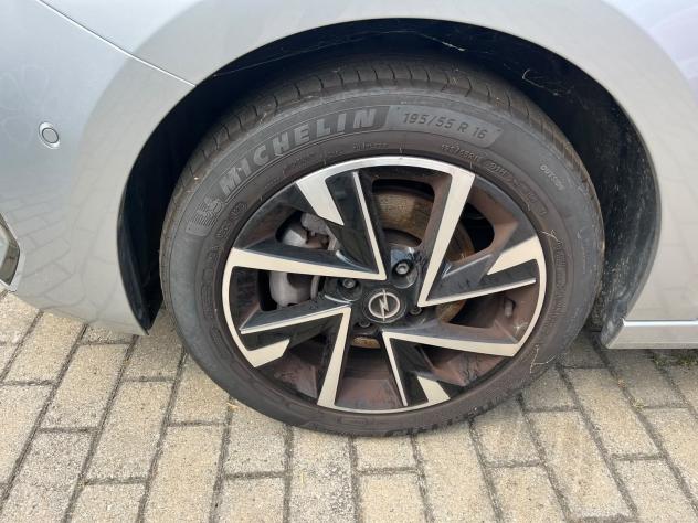 Opel Corsa 1.2 100cv GS AT8 - Foto 7