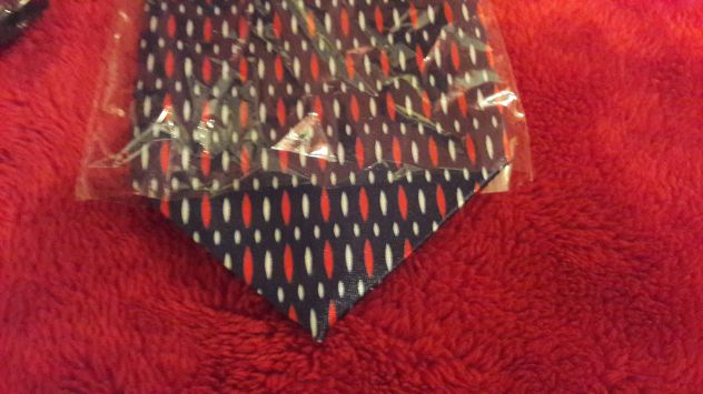Cravatta poliestere blu motivi bianco e rosso - NUOVA - Foto 4