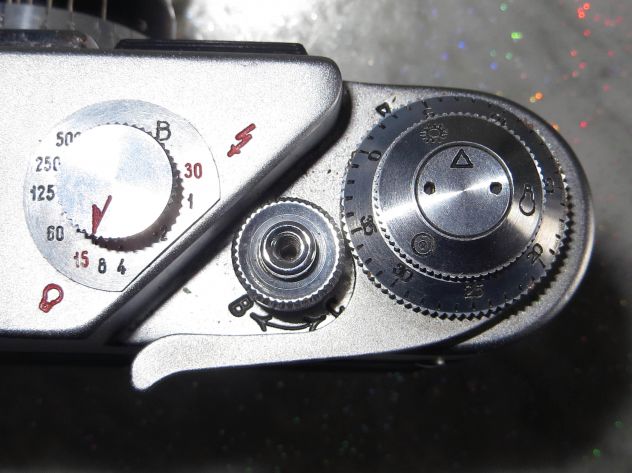 FOTOCAMERA Sovietica FED / REVUE 4, vintage, periodo 1964-1976 - Foto 6