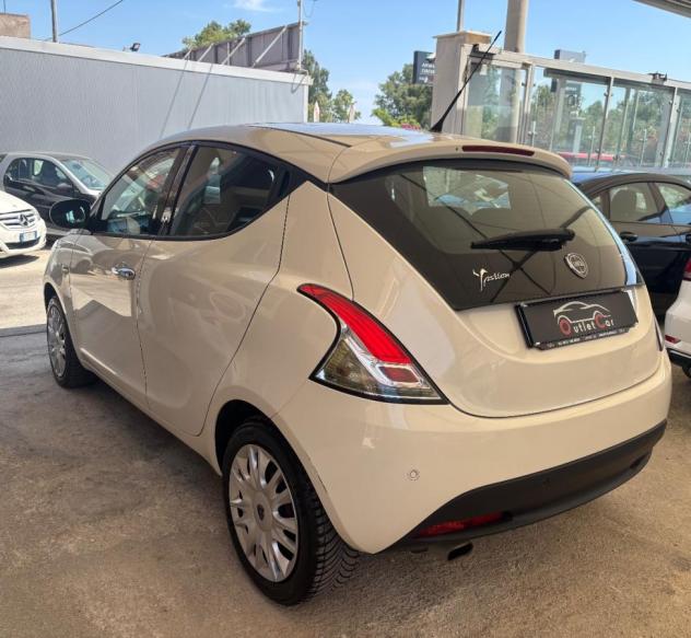 LANCIA - Ypsilon - 1.3 MJT 95 CV 5p. S&S Gold - Foto 5