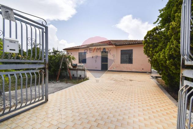Casa Indipendente in vendita a Catania, Vaccarizzo - Foto 2