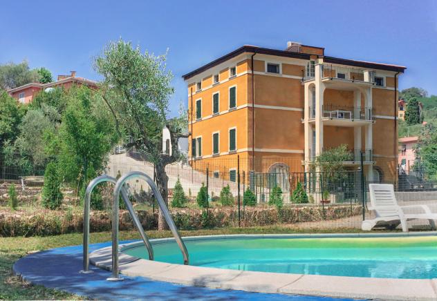 Indipendente in vendita a Lerici