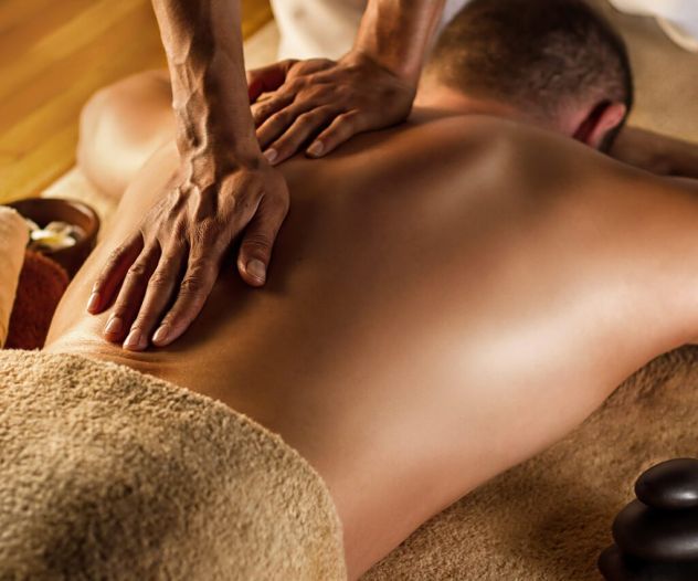 Massaggiatore a domicilio Tel:3463668366