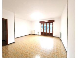 Appartamento in affitto a Marina di Massa - Massa 110 mq Rif: 1451471