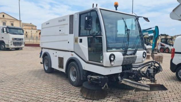 BUCHER SPAZZATRICE CITYCAT 5000 rif. 23832925