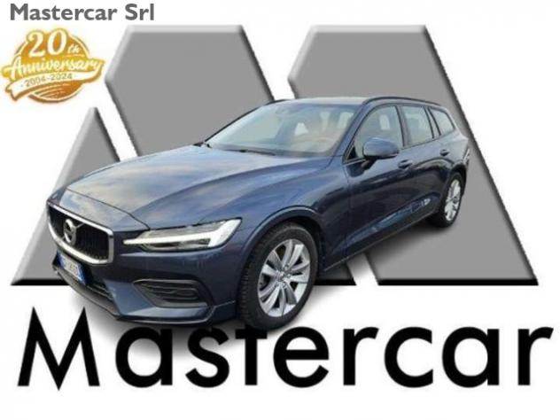 VOLVO V60 V60 2019 2.0 b4 Momentum Business auto - GF281CG rif. 23965304