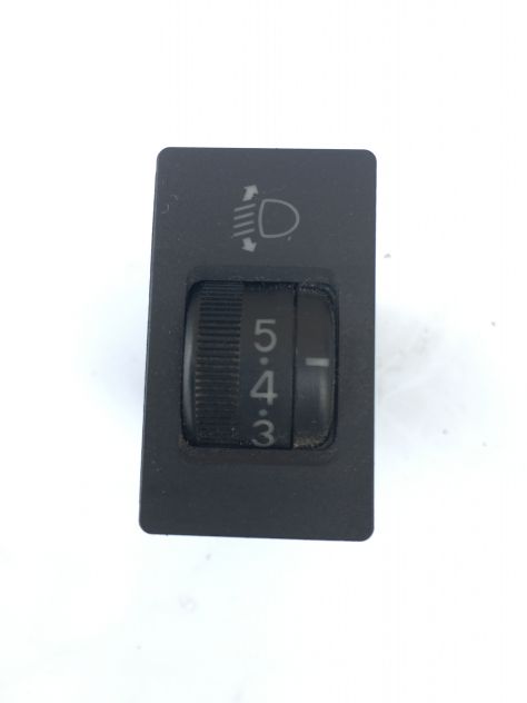 Interruttore regolazione assetto fari TOYOTA RAV 4 2 serie 2000 - 2006