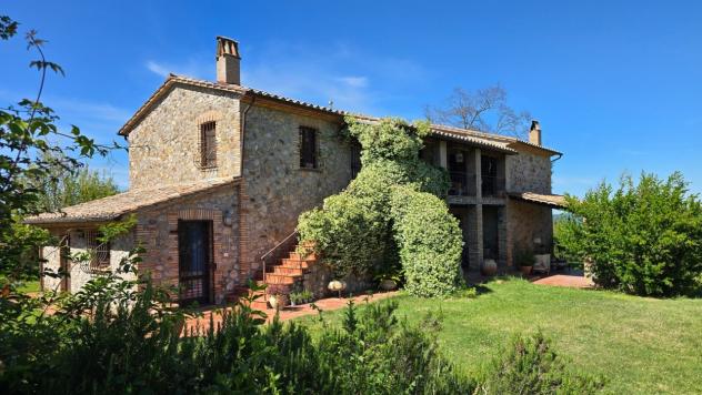 Casale in vendita a Castel Viscardo