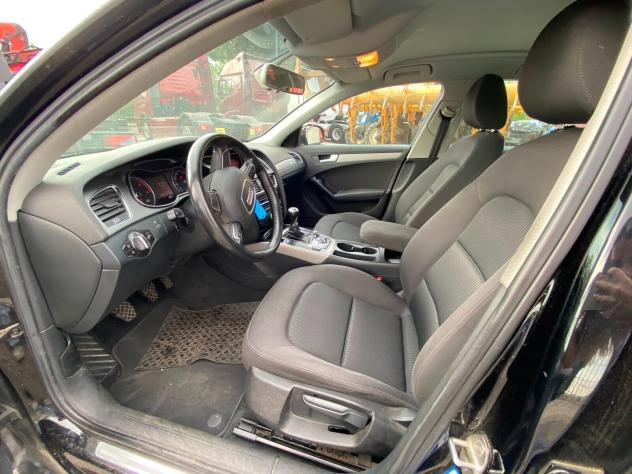 Audi A4 Avant 2.0 TDI 177CV quattro Ambiente (A78) - Foto 8