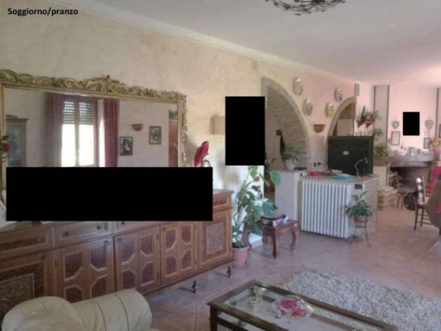 Immobile in asta di 134 m² con più di 5 locali e box auto in vendita a Castel Sant'Elia - Foto 4