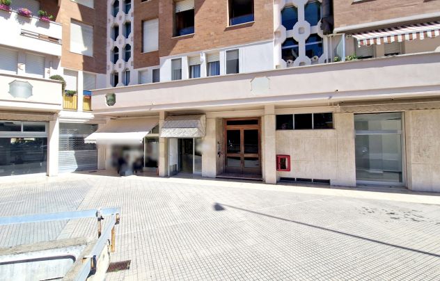Locale commerciale a Livorno - Foto 2