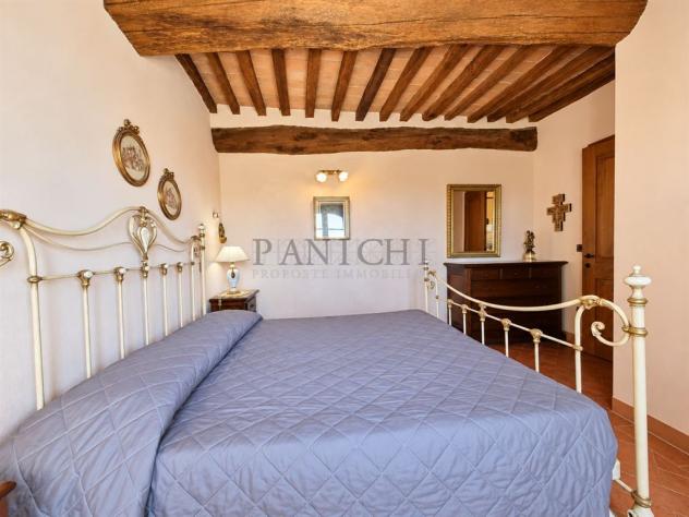 Appartamento rustico con terrazza panoramica e piscina comune - Foto 14