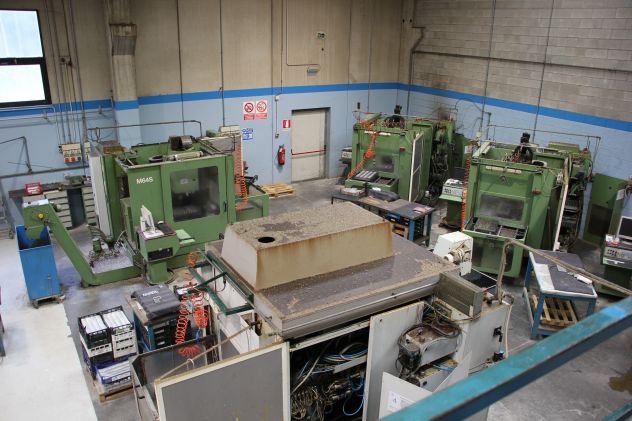 Macchinari, attrezzature e arredi per officina meccanica