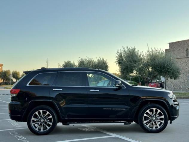 JEEP Grand Cherokee 3.0V6 MJET 250CV OVERLAND TETTO+PELLE+SEDRISC+VENT rif. 24230146 - Foto 5
