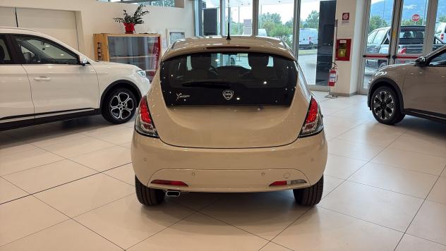 Lancia Ypsilon 1.2 69cv GPL Ecochic Gold - Foto 5