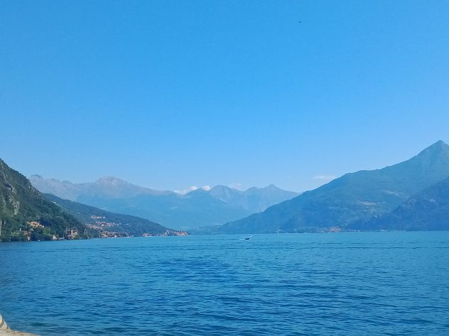 Menaggio-Graziosa casetta da ristrutturare
