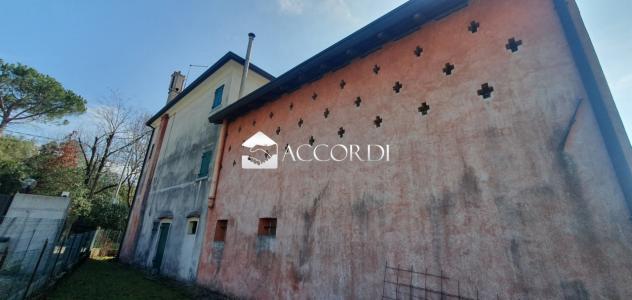 RUSTICO di 7 vani e di 240 mq (NERVESA DELLA BATTAGLIA) rif. RR642 - Foto 4