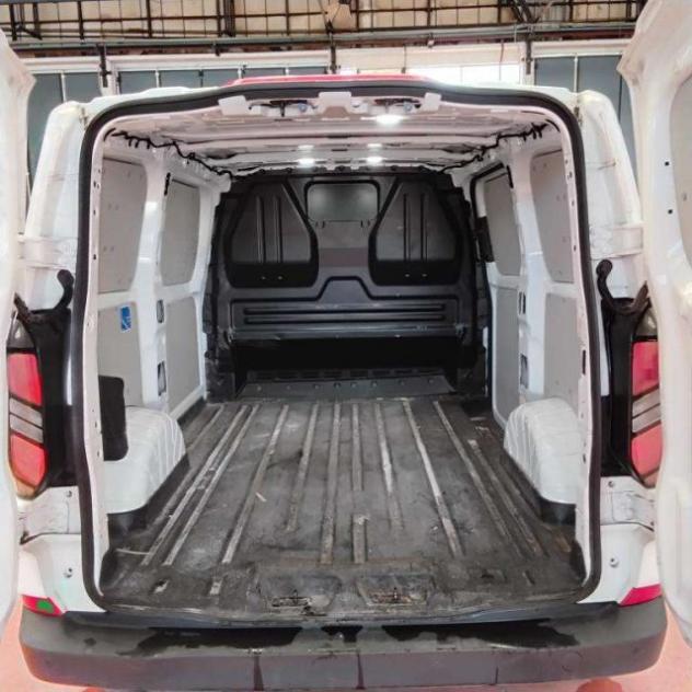 FORD Transit Custom Trend Van 320 L1H1 2.0 EcoBlue 136 CV rif. 23980554 - Foto 8