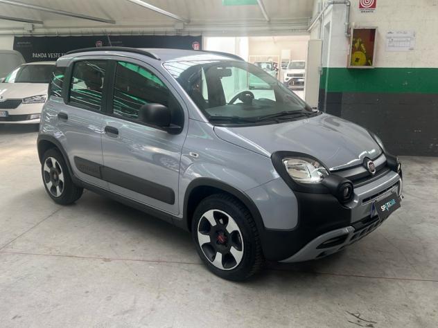 FIAT Panda NEW HYBRID 1.0 CITYCROSS - Foto 3