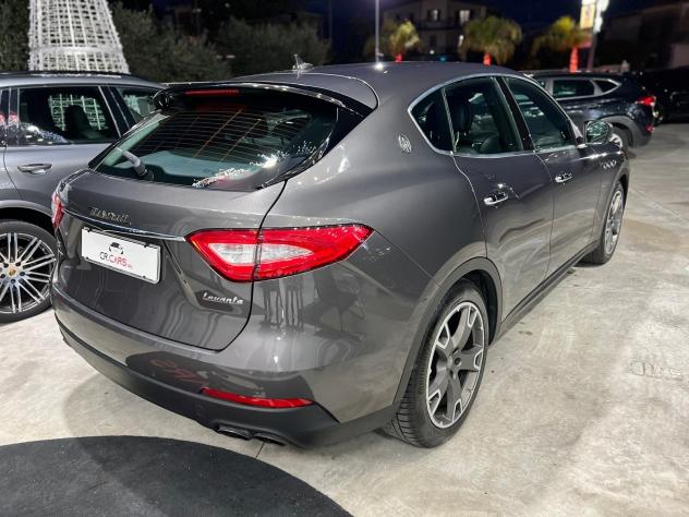 Maserati Levante V6 Diesel AWD Gransport - Foto 4