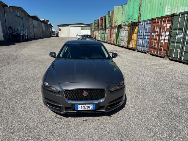 Jaguar XE 2.0 D Turbo aut. Pure PELLE NAVI - Foto 2