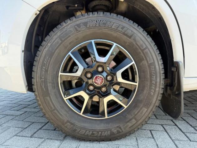 WINGAMM BROWNIE 5.8 GL Black Edition 160 cv rif. 22848772 - Foto 6