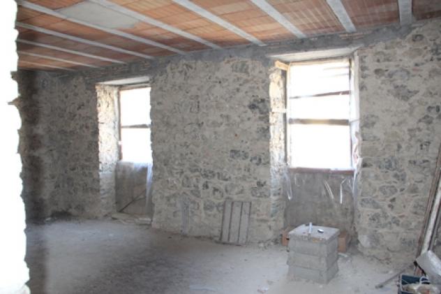 Castel viscardo - porzione di fabbricato in pietra allo stato grezzo - Foto 6