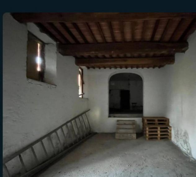Immobile in asta di 783 m² con più di 5 locali e box auto in vendita a Montale - Foto 17