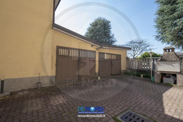 RIF. CC6248 - VISTARINO - Frazione di Buttirago - Villa indipendente: 2 appartamenti, box, magazzino, taverna, giardino. - Foto 13