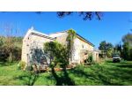 Vendita Rustico casale da 380 mq  con giardino con posto auto