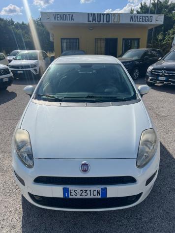 Fiat Punto 1.3 MJT II 75 CV 5 porte - Foto 2