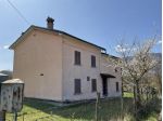 Leonessa frazione Vallunga indipendente mq 220 mq 17.000 terreno seminativo