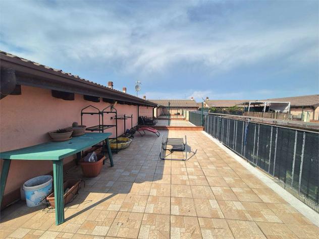 V005458 - RECENTE BILOCALE CON TERRAZZO ABITABILE - Foto 14